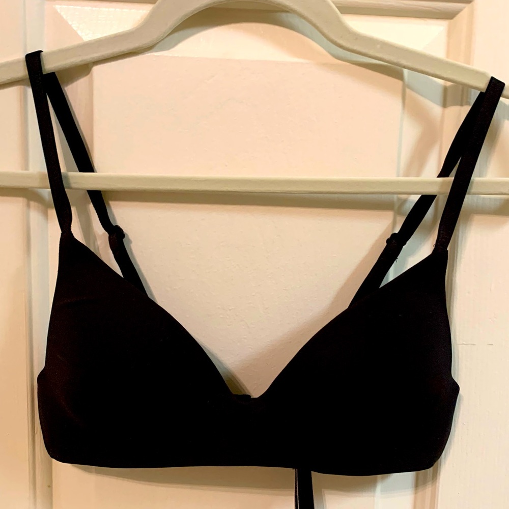 Victoria’s Secret T-shirt bra